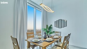 Ảnh chưa phân loại, 3 trong số 23 ảnh, nút