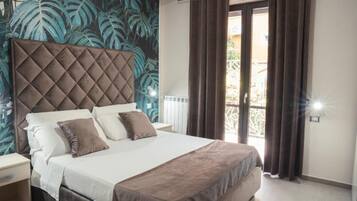 6 bedrooms, iron/ironing board, free WiFi, bed sheets