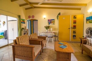 TV - 26 Casa Chibi Chibi by Bonaire Paradise (Kralendijk)