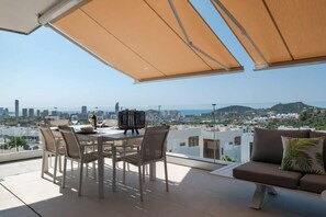 Outdoor dining - Casa la Vista by Bookaparadise (Finestrat)