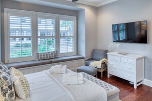 5 bedrooms, WiFi, bed sheets - New 5 Bedroom in the Tennis Cottages (Bluffton)