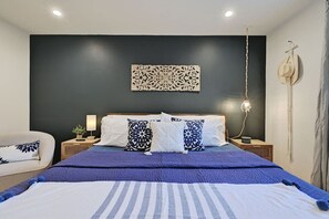 1 Schlafzimmer, Schreibtisch, WLAN, Bettwäsche