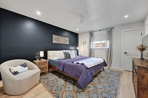 1 Schlafzimmer, Schreibtisch, WLAN, Bettwäsche