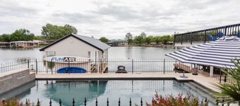 Lakefront Retreat w/ Pool & Game Room | Families