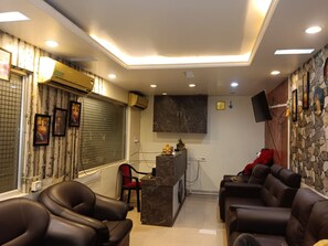 Reception hall - Hotel Vedant (Port Blair)