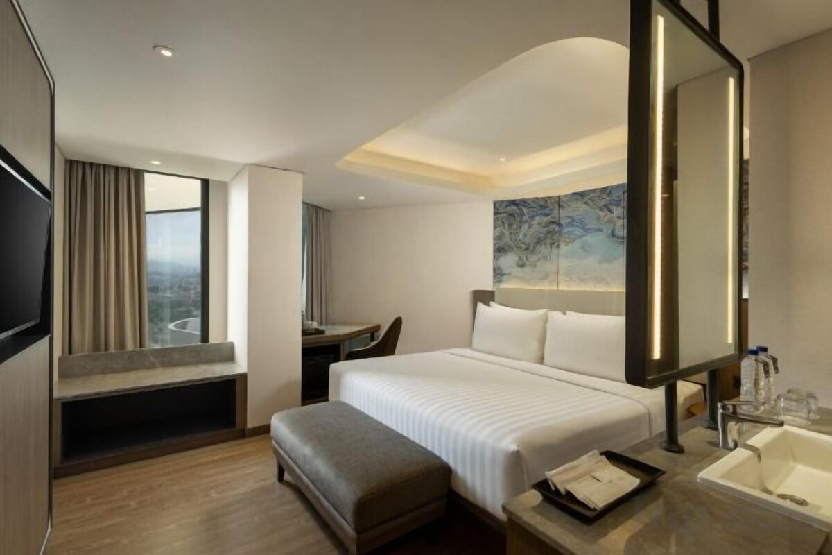 Executive King Room