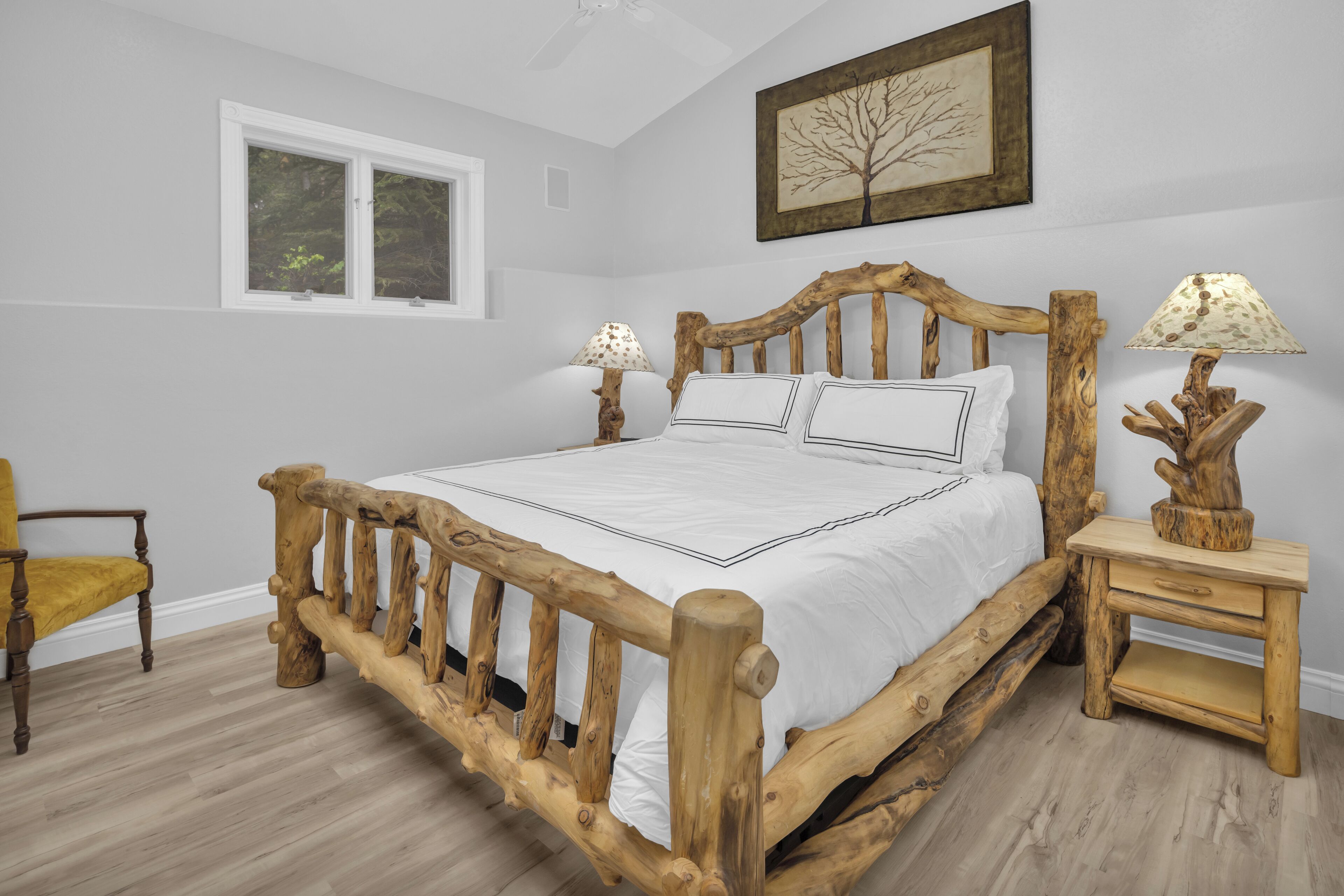 2 bedrooms, WiFi (free), bed sheets