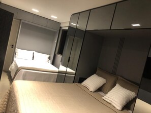 1 bedroom, desk, iron/ironing board, free WiFi
