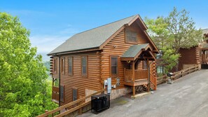 Exterior - Old Hickory | By Colonial Properties (Sevierville)