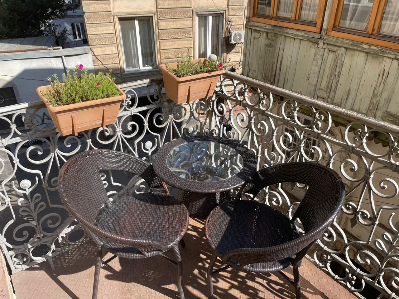 تناول الطعام بالخارج