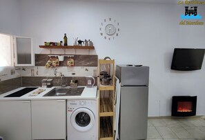 Utensilios de cocina y condimentos 