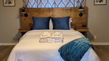 4 habitaciones, escritorio, wifi gratis y ropa de cama