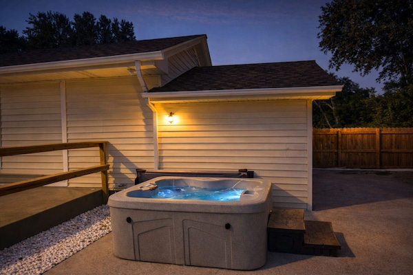 4BR, 2Bth | Soak in the quiet of small-town Missouri from your private hot tub—just minutes from Ste. Genevieve wineries, river views, and peaceful country roads. A simple, restful place to unwind at the end of the day.