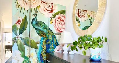 Close Airport Style Home