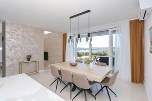 Biệt thự | 5 phòng ngủ 