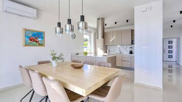 Biệt thự | 5 phòng ngủ