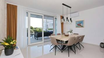 Biệt thự | 5 phòng ngủ