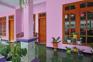 Lobby - OYO 92629 Pondok Kawandya (Tawangmangu)