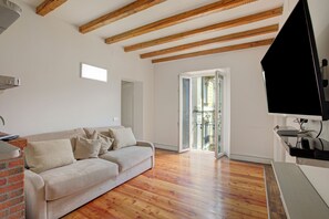 21-inch flat-screen TV with digital channels - Mirador Del Lago (Lugano)