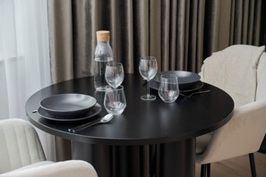 2 chambres, ameublement personnalisé