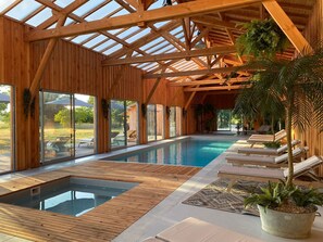 Piscine couverte, piscine chauffée