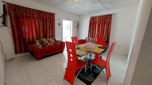 House | Dining - Beautiful 1-bedroom, in St Thomas, Jamaica (Port Morant)