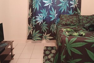 1 bedroom, iron/ironing board, free WiFi, bed sheets