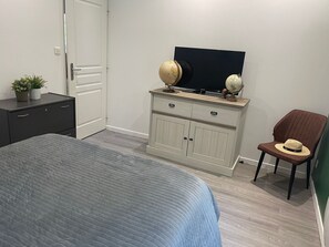 1 Schlafzimmer, kostenloses WLAN, Bettwäsche, Rollstuhlgeeignet