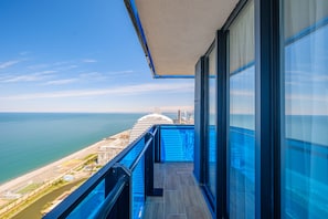 Front of property - Orbi City Hotel Official D Block (Batumi)