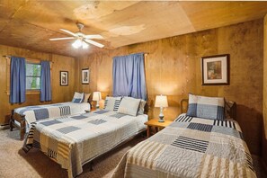 4 bedrooms, WiFi, bed sheets