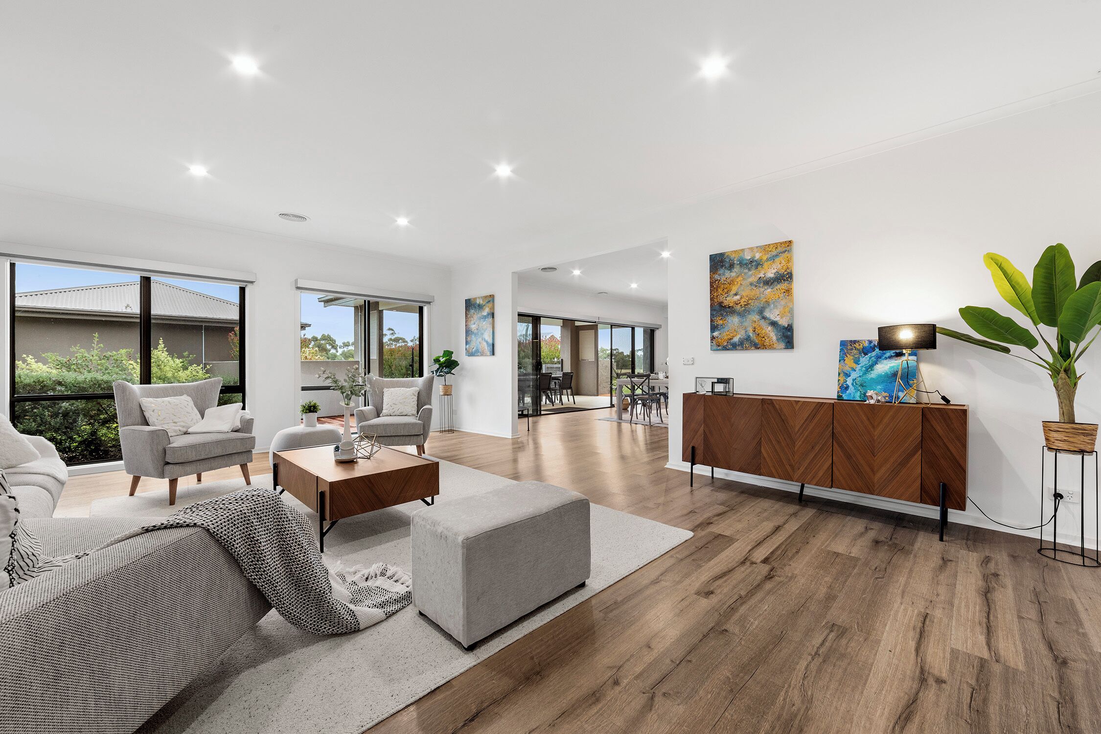 Business House | Living area