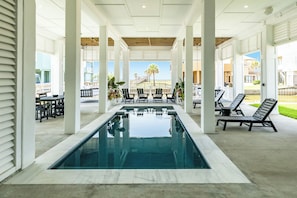 Beheizter Pool