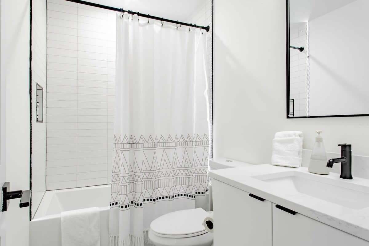 Bathtub, hair dryer