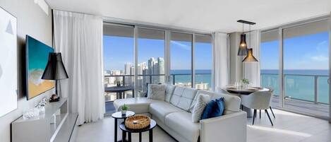 Televisión y oficina