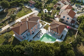 Villa | 4 Schlafzimmer