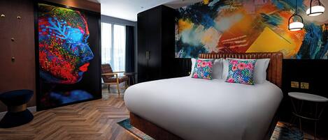 Egyptian cotton sheets, premium bedding, minibar, in-room safe