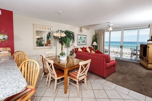 TV - IP 301 - Beautiful 3 Bedroom Beachfront Condo - Premium Amenities! (Fort Walton Beach)