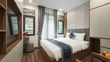 Quarto superior | Vista para a rua