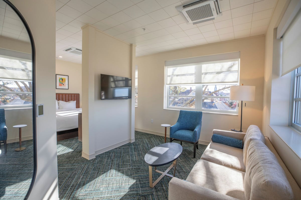 スタンダード スイート | 1 室のベッドルーム、セーフティボックス (室内)、WiFi (無料)、ベッドシーツ