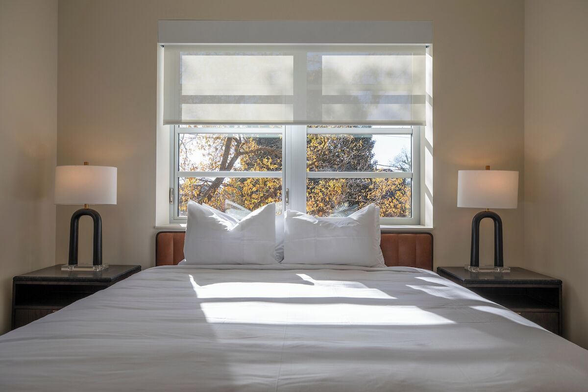 King Premium Suite | In-room safe, free WiFi, bed sheets