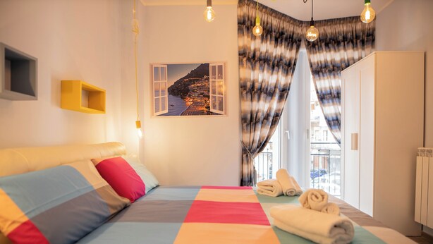 Unclassified image, 1 of 34, button - Binario 56 Bed & Breakfast (Naples)
