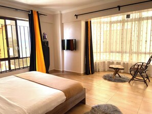 Individually decorated, individually furnished, desk, free WiFi - Midtown B61 Apartment (Nakuru)