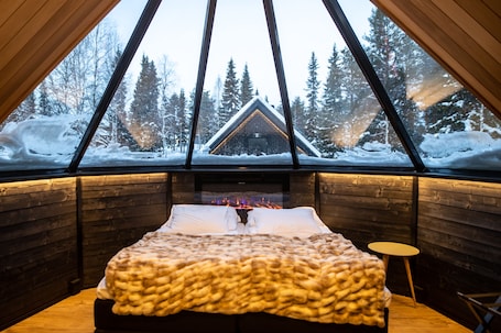 Cabin | 1 bedroom, in-room safe, free WiFi, bed sheets