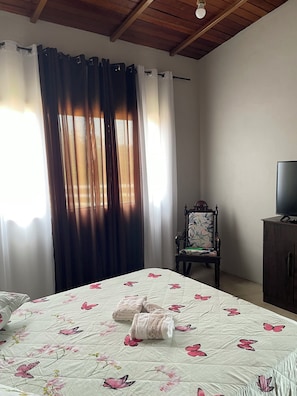 1 habitación, wifi gratis y ropa de cama