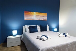 2 bedrooms, in-room safe, free WiFi, bed sheets