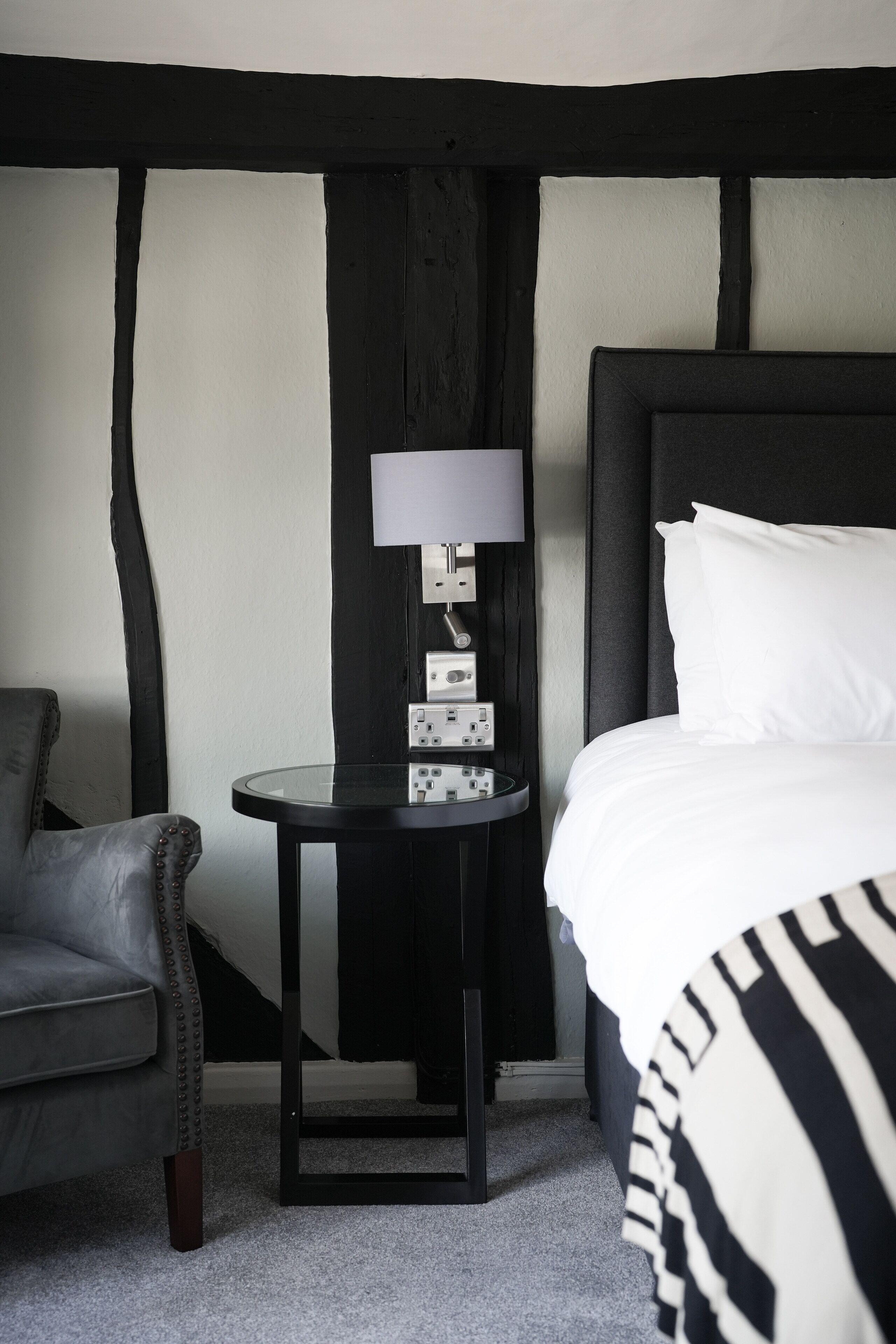 Deluxe Double Room | Individually decorated, desk, blackout curtains, iron/ironing board