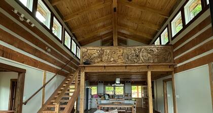 Appalachian Rainforest Oasis- breathtaking views surrounded by National Forest