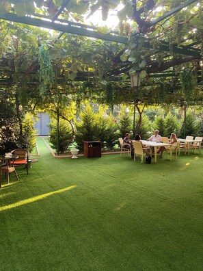 Garden - Damla Hotel Baku (Baku)