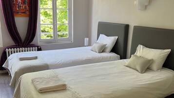Appartement Confort | 1 chambre, rideaux occultants, fer et planche Ă repasser, Wi-Fi gratuit