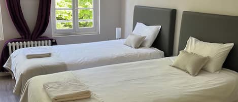 Comfort Apartment | 1 bilik tidur, langsir/tirai gelap terus, seterika/papan seterika